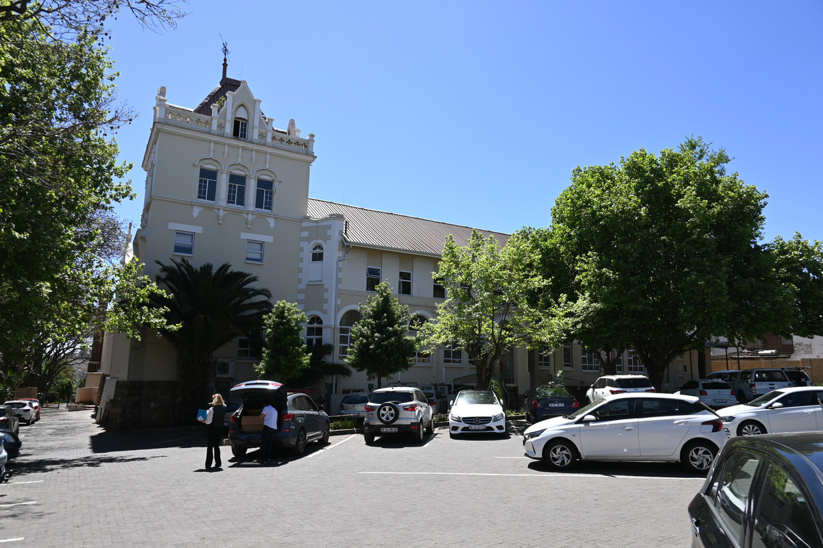 DSC 7010