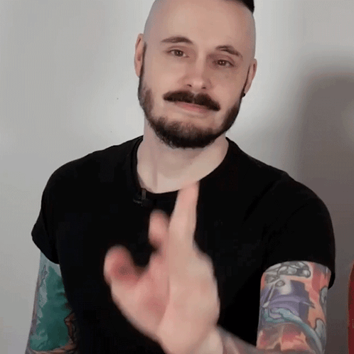 tenor.gif