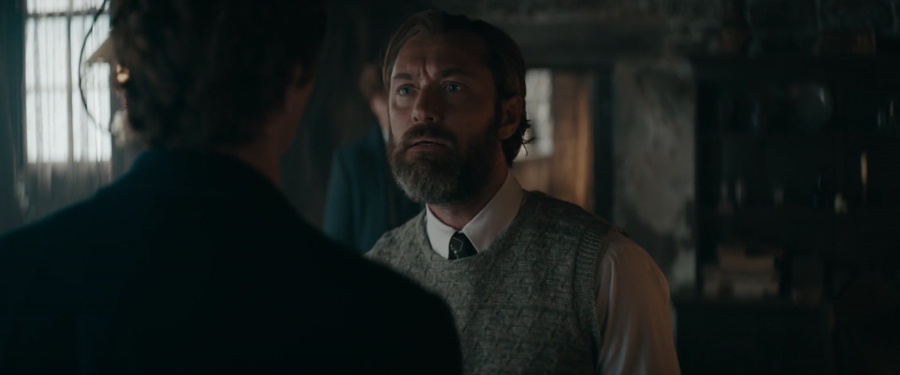 Fantastic Beasts: The Secrets of Dumbledore 2022 BluRay [Hindi + Tamil + Telugu + English] 480p, 720p, 1080p ESub Screenshot