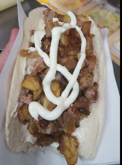 6 Panino con salsiccia