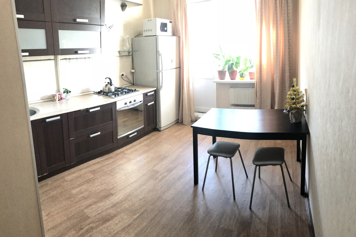 E8D84F99-75C6-4D31-A2A1-297DEB4474D8