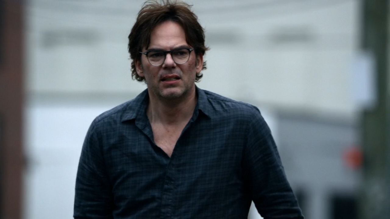 Zoo.2x01.The.Day.Of.The.Beast.ITA.ENG.720p.WEB-D