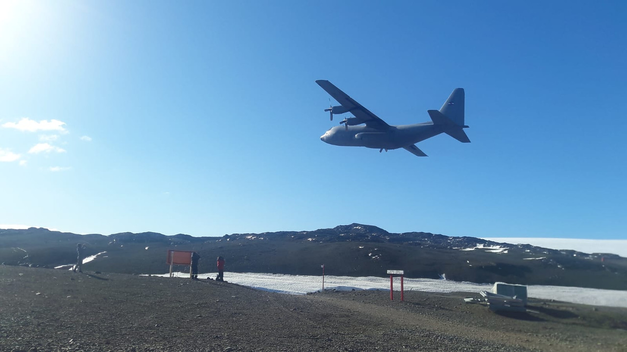 FUERZA AÉREA DE URUGUAY (FAU) - Página 29 IMG-20190502-WA0020