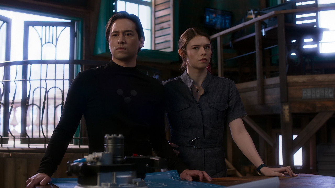 Supergirl (2015) Season 6 S06 (1080p AMZN WEB-DL x265 HEVC 10bit DDP 5.1 Vyndros)