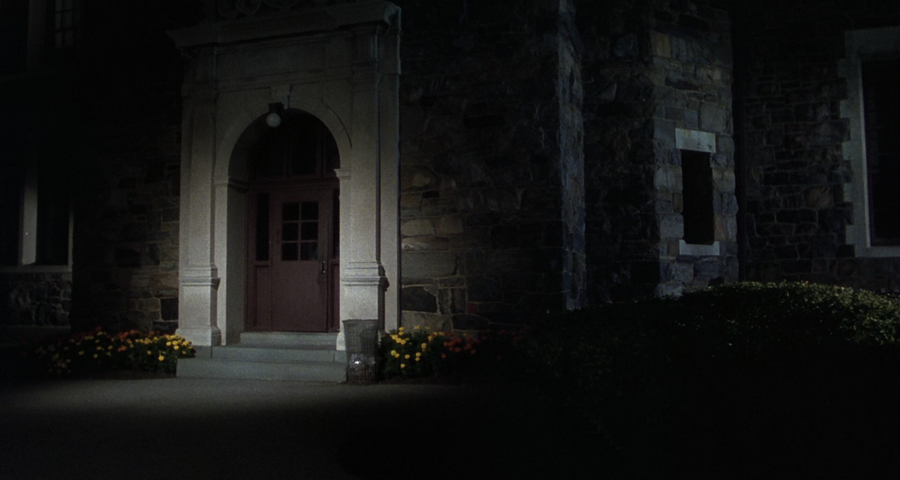 Tales From the Darkside - The Movie (1990) (1080p BDRip x265 10bit DTS-HD MA 5.1 - Erie)[TAoE].mkv[S