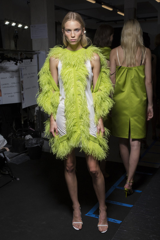 No. 21 Spring 2019 Backstage 8u8G0kwgDXux