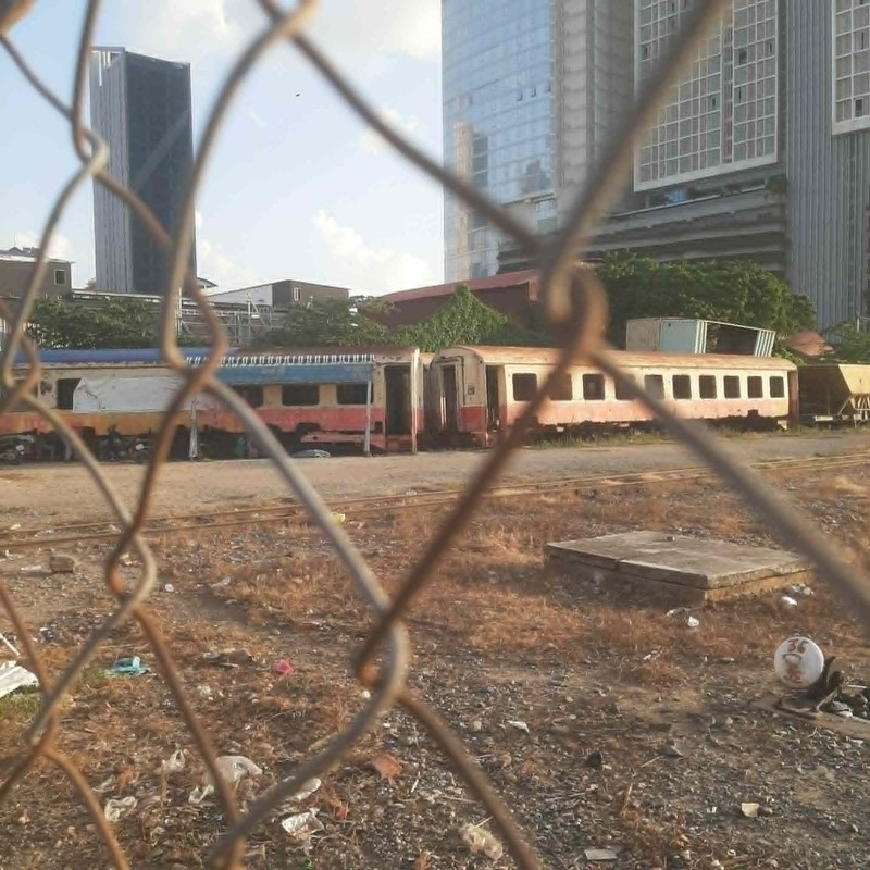 old train cars