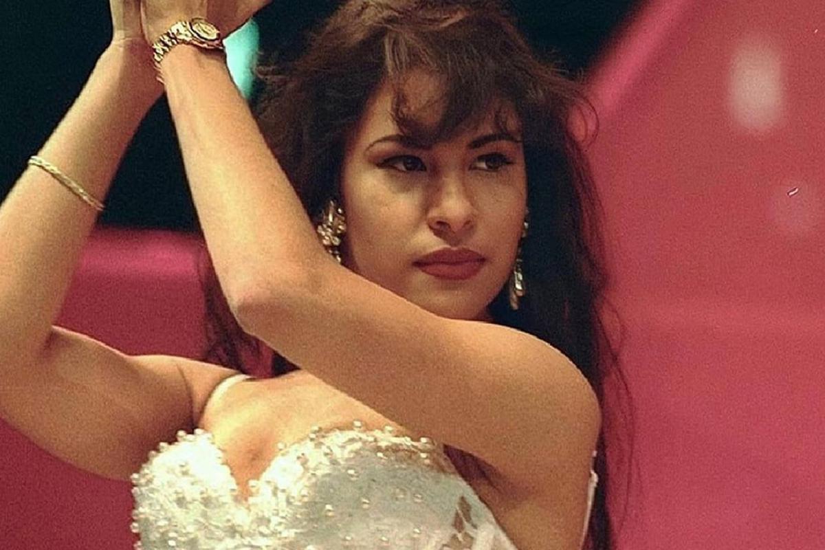 Fan cobra venganza contra Yolanda Saldívar en nombre de Selena Quintanilla