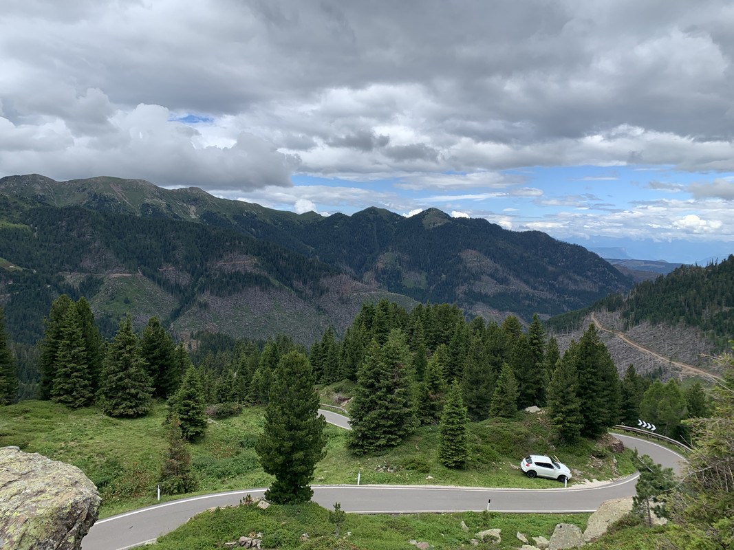 DBD499F7-7D33-466D-9639-8120268B7BBD