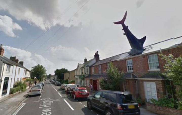 Google Maps capta inusual accidente de auto