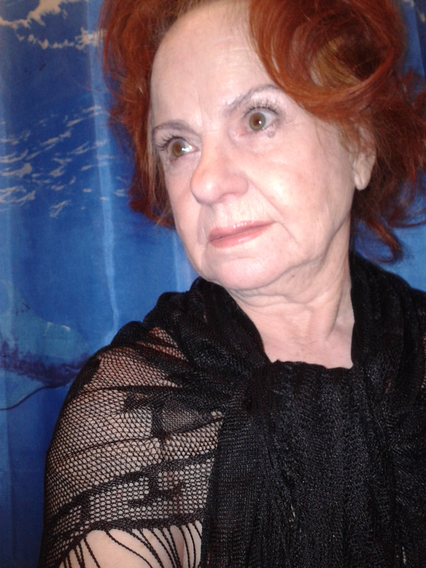 В новом образе 17