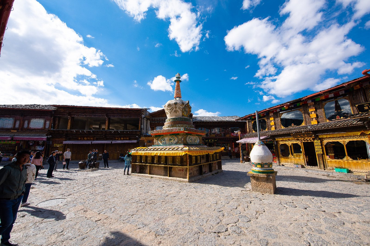 Yunnan 2019 - Blogs de China - Dia 8 - Shangrila, Monastery Songzanglin y Potatso National Park (27)