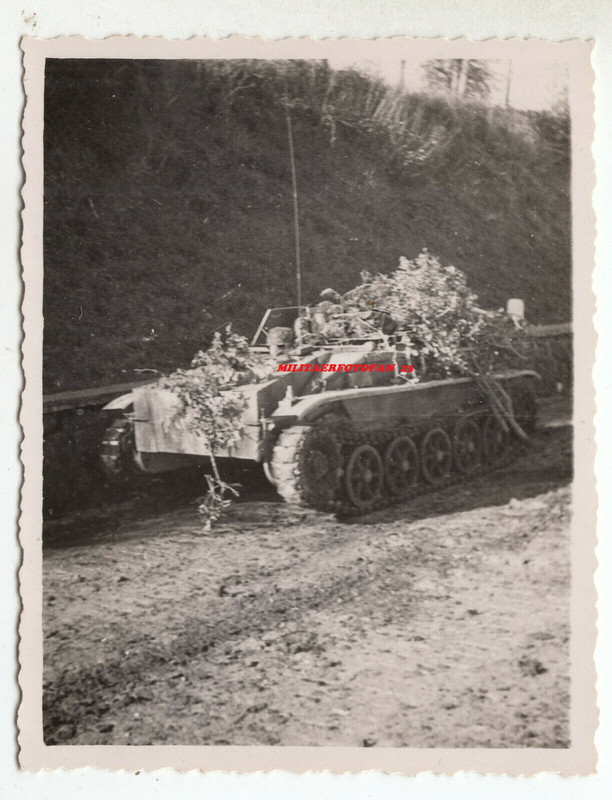 Wehrmacht Kleinpanzer Ladungsträger Borgward IV Italien 1944