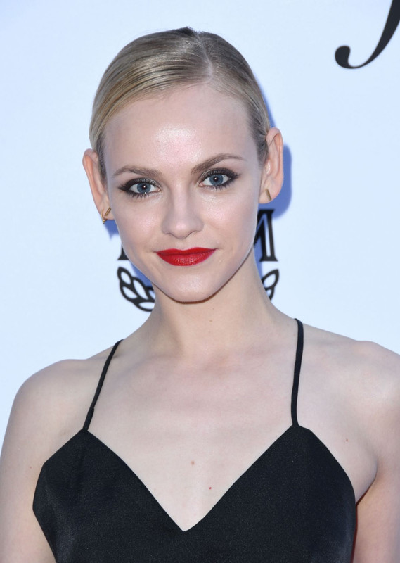 ginta-lapina-at-daily-front-row-fashion-awards-in-los-angeles-04