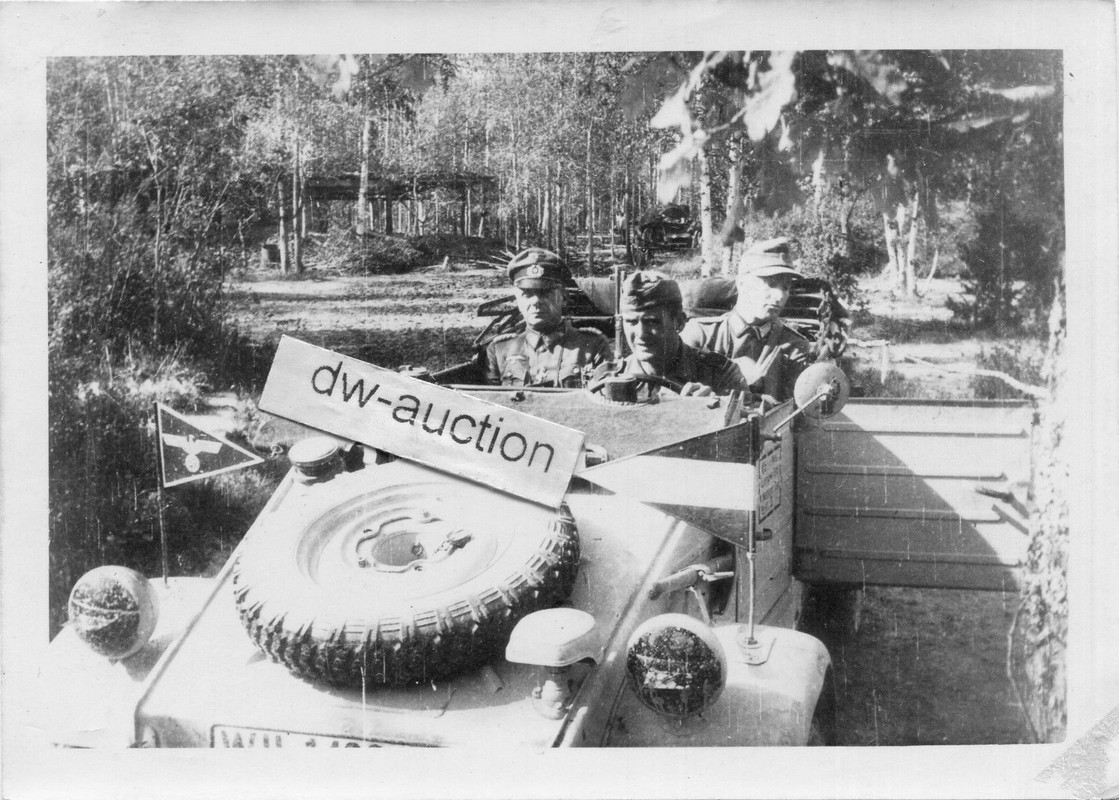 267 ID , Kommandeur General Drescher in Kübelwag