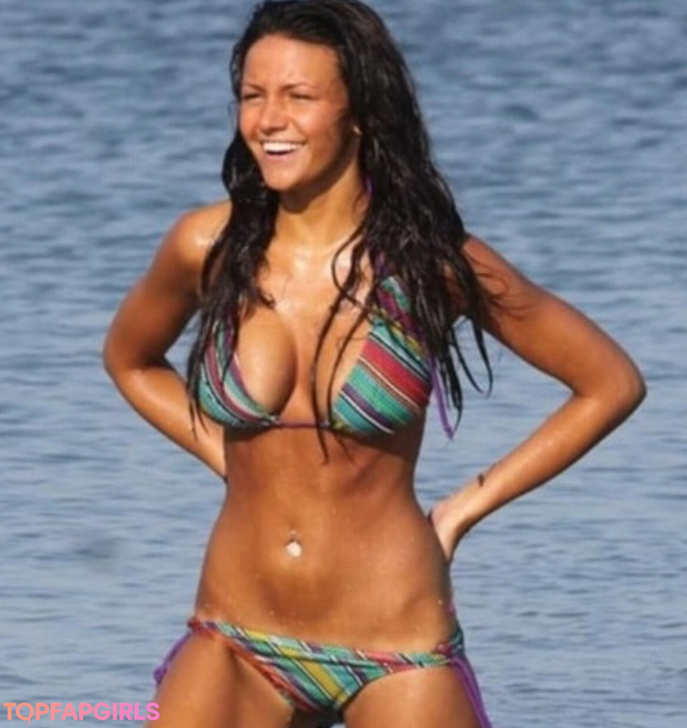 michelle-keegan-55-1080px