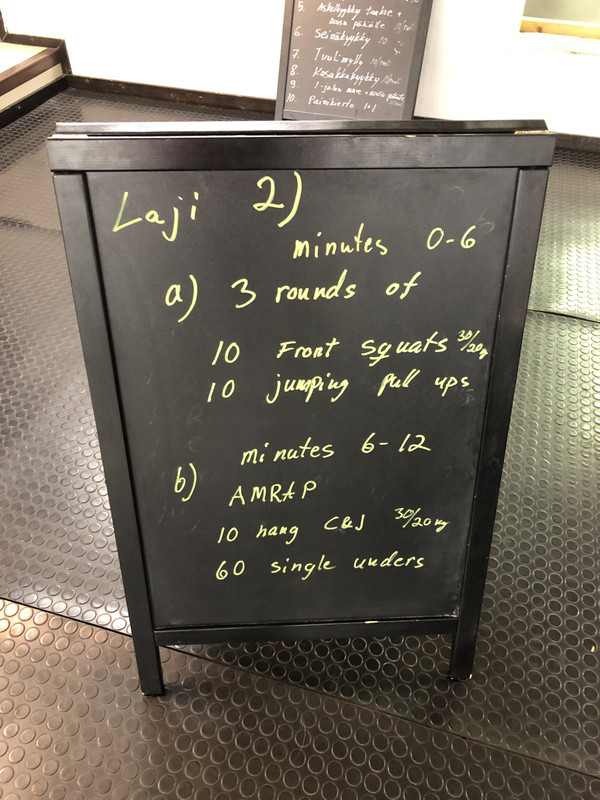 7EFE0435-0245-4109-B816-33C8D29EA3BD