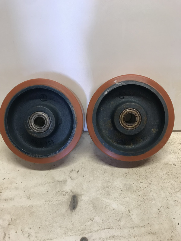 48048423-A0F9-49F0-B9A3-3F570870B6F7