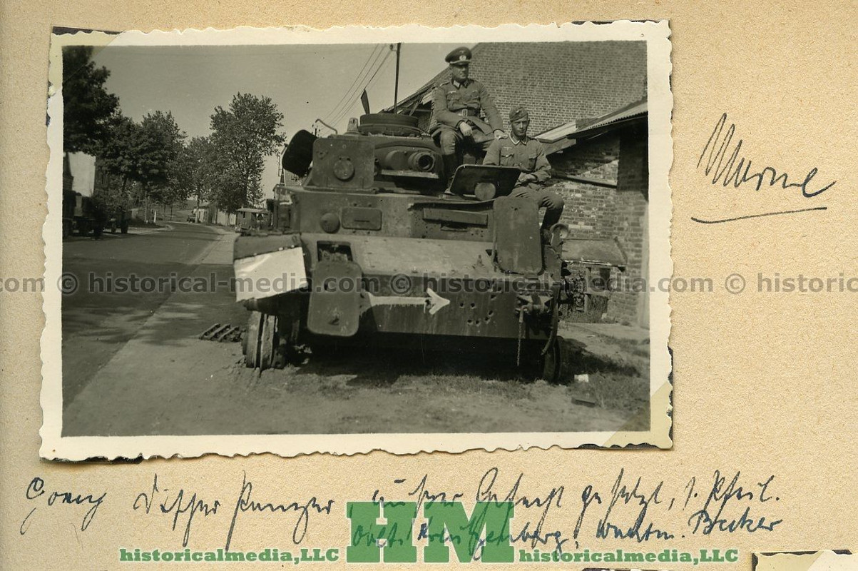 2WK Foto- ZERST. PANZER IV TANK BEI LE CATELET, 
