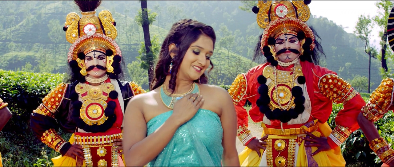 [Image: Roopika-Hot-Duet-Song-Untouched-1080p-mk...58-536.jpg]