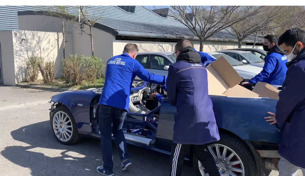 856C7626-0F1A-421E-BB02-BDF9F94BF40E