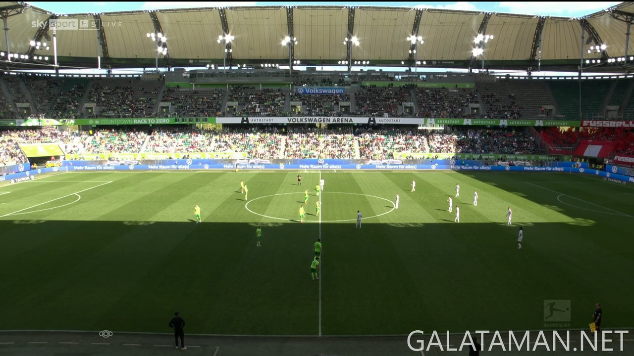 [Image: 04-26-15-15-07-Sky-Sport-Bundesliga-5-FH...02-208.jpg]