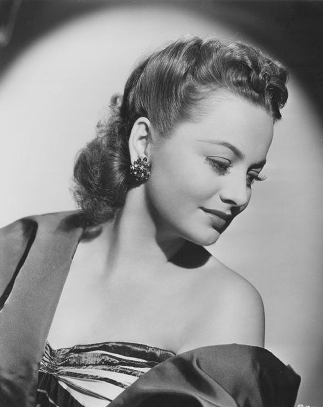 olivia_de_havilland_a95