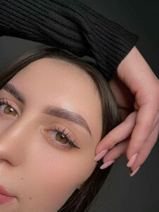 Долговременная укладка бровей