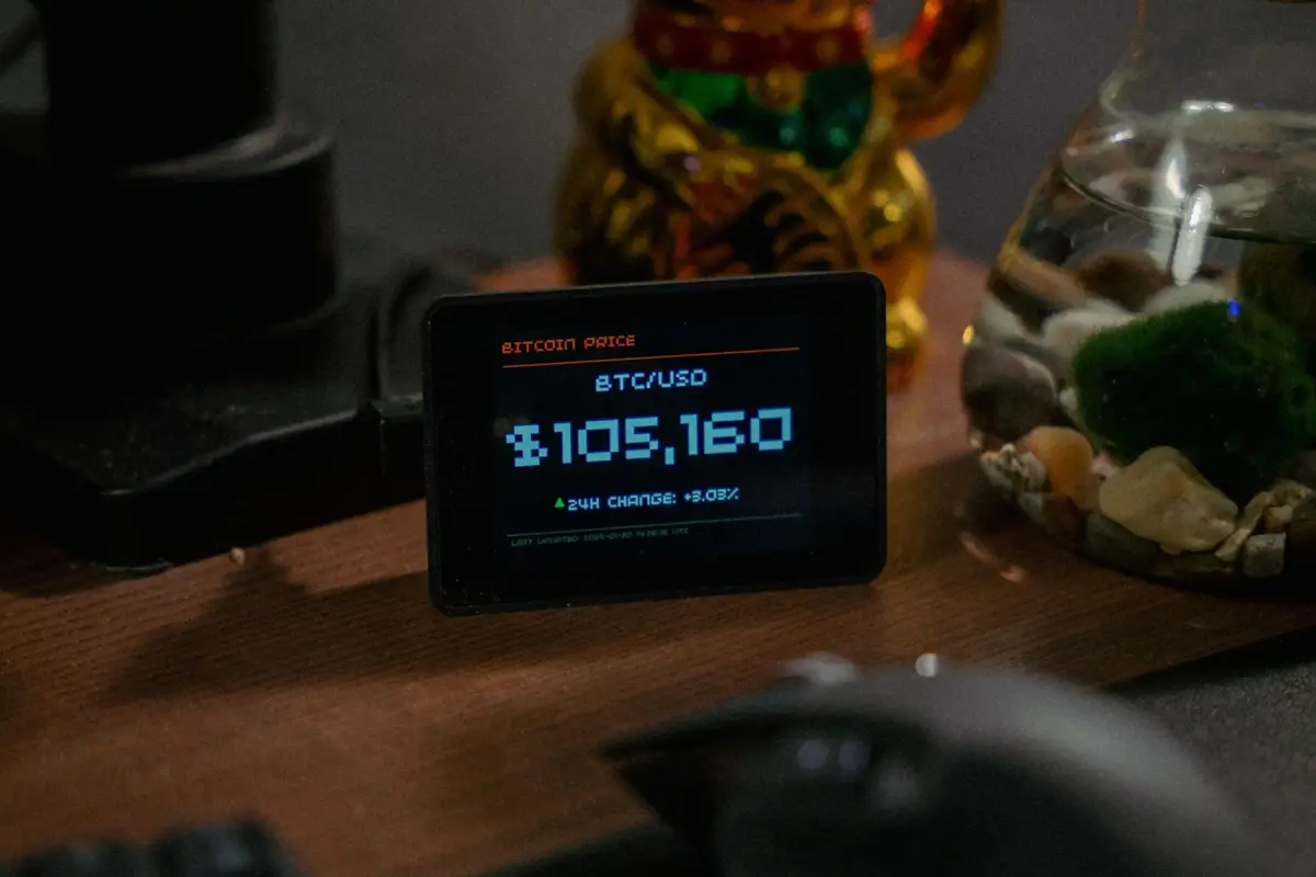 GitHub - satoshiradio/bitcoin-ticker: All information to build your own  Bitcoin Ticker!