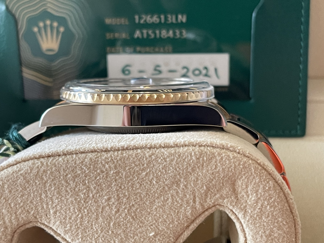 DA668197-26C0-462E-8B33-BCB86400E344