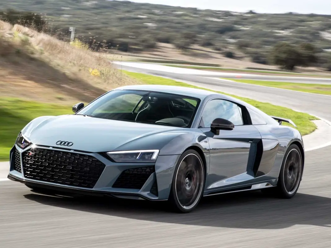 2019-audi-r8-onlocation.webp
