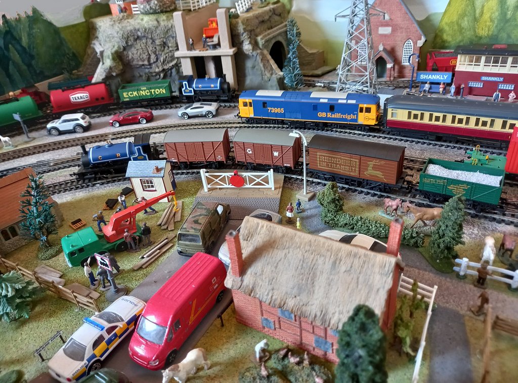 20210629_120210 (2)_LI