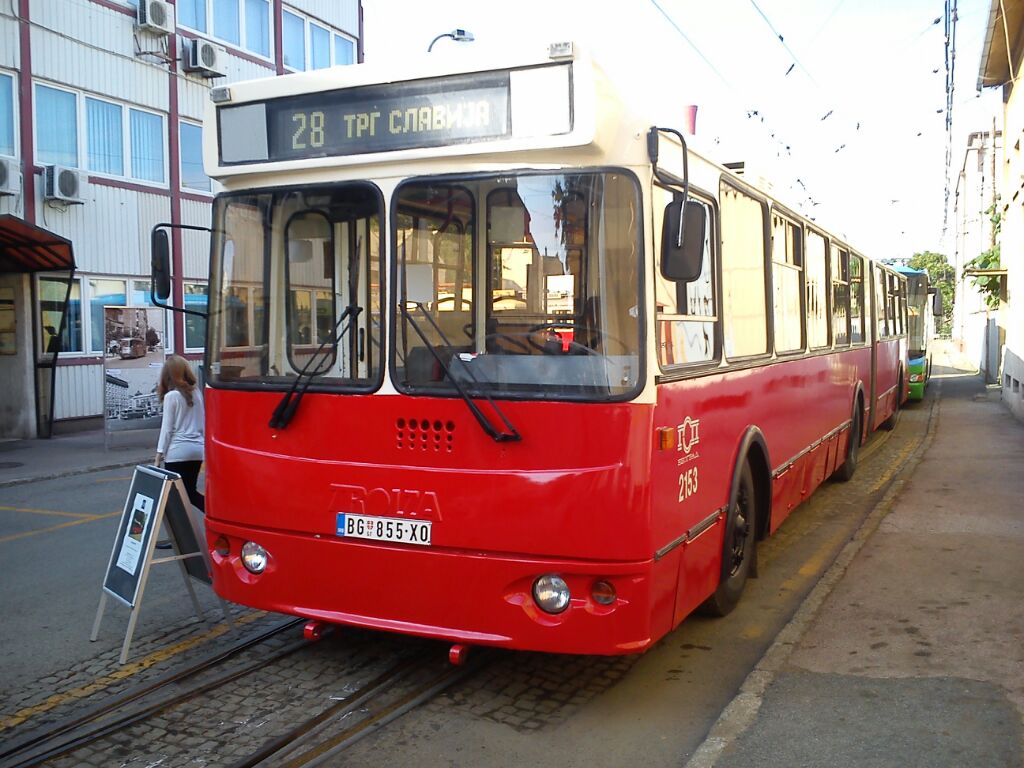 2153-5.jpg