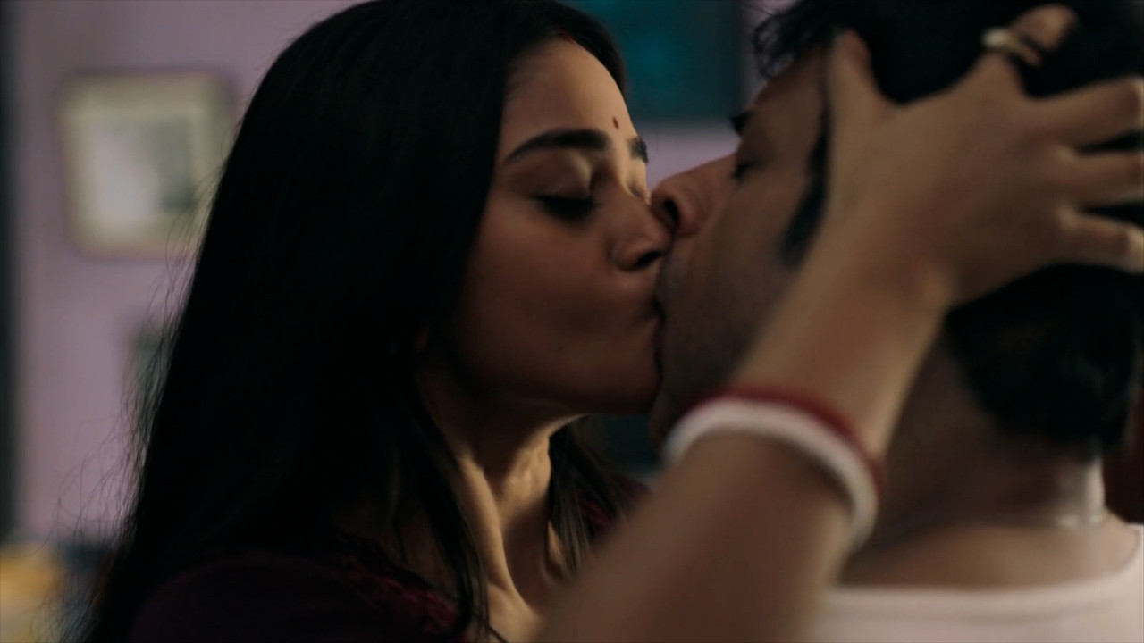 gentlemen.00_04_59_05.Still034