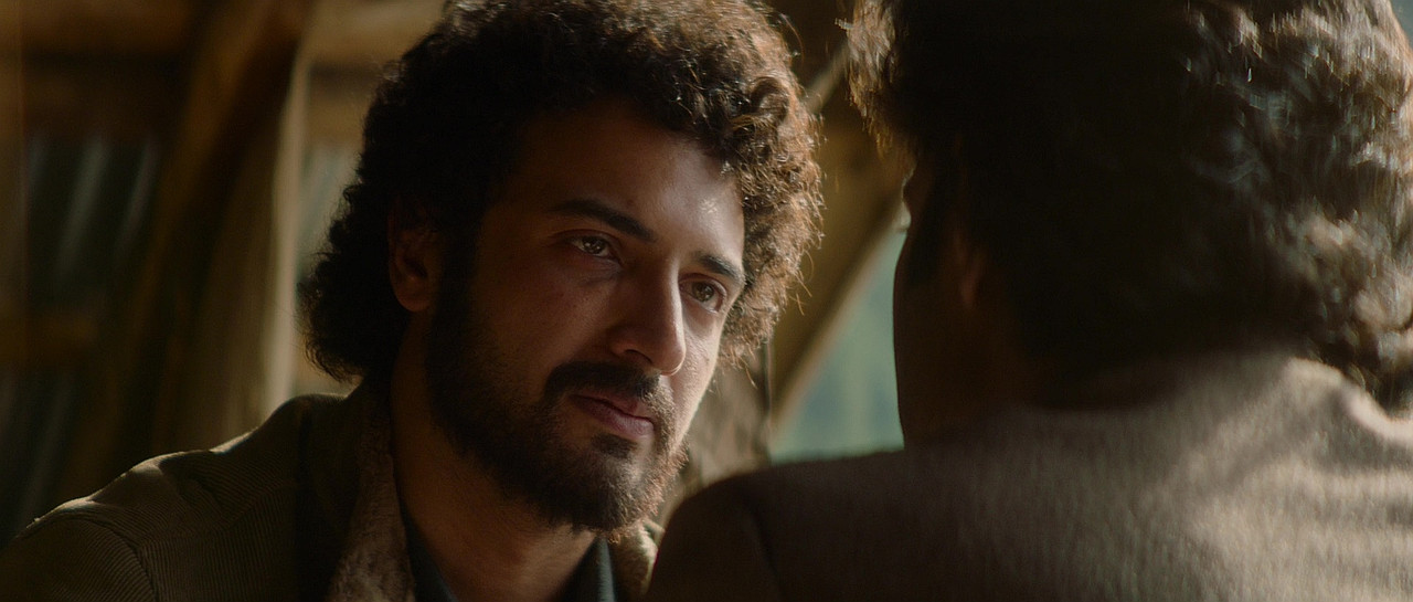 vlcsnap-2020-04-04-00h36m50s532