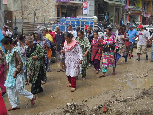 Día 4- Katmandú: "Patsupatinath", Kopan y Boudhanath de día y de noche - INDIA Y NEPAL POR LIBRE: 21 INTENSOS DIAS Y UNA TOTAL AVENTURA (5)