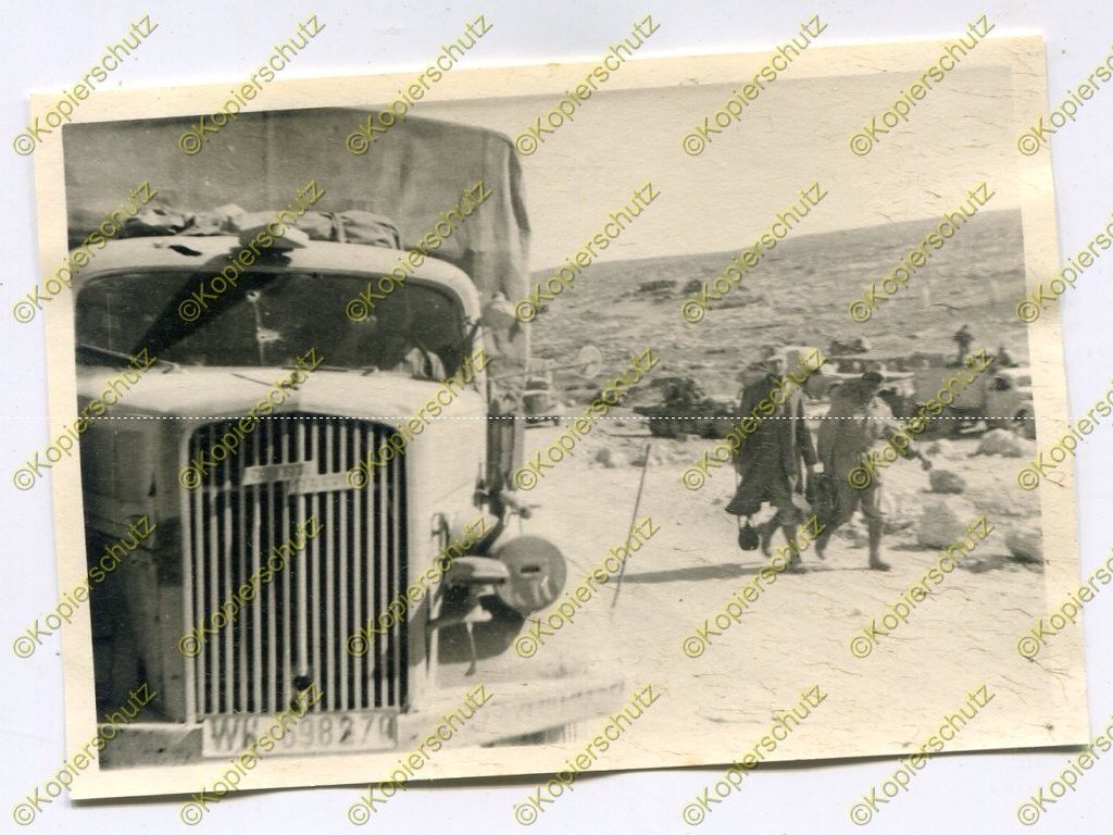 Foto, DAK, Afrikakorps, LKW,Opel Blitz Rückzug aus El Alamein,
