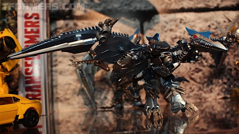 MORE Transformers Showroom Images Trypticon, Tit