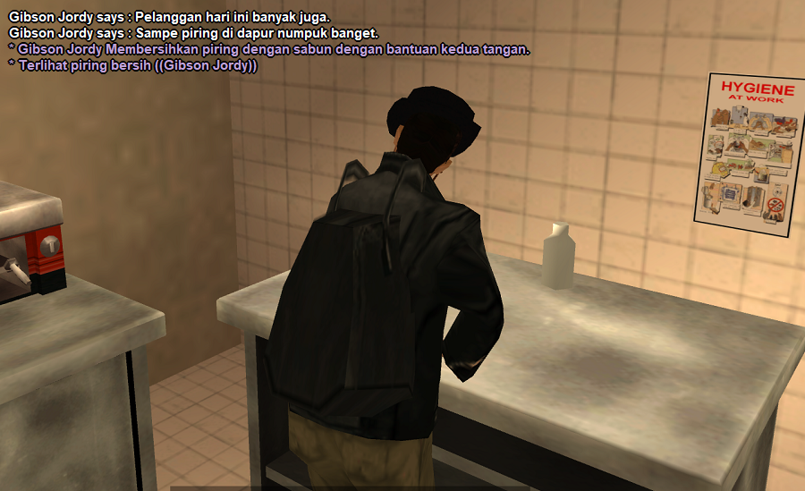 Membersihkan-piring-di-dapur.png