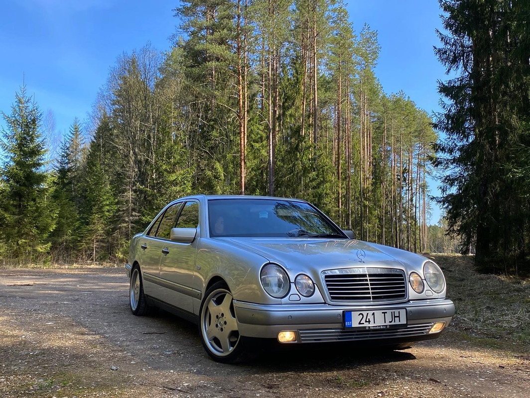 DFBEAB59-2E6D-4B6F-B795-96D7F499CC9F