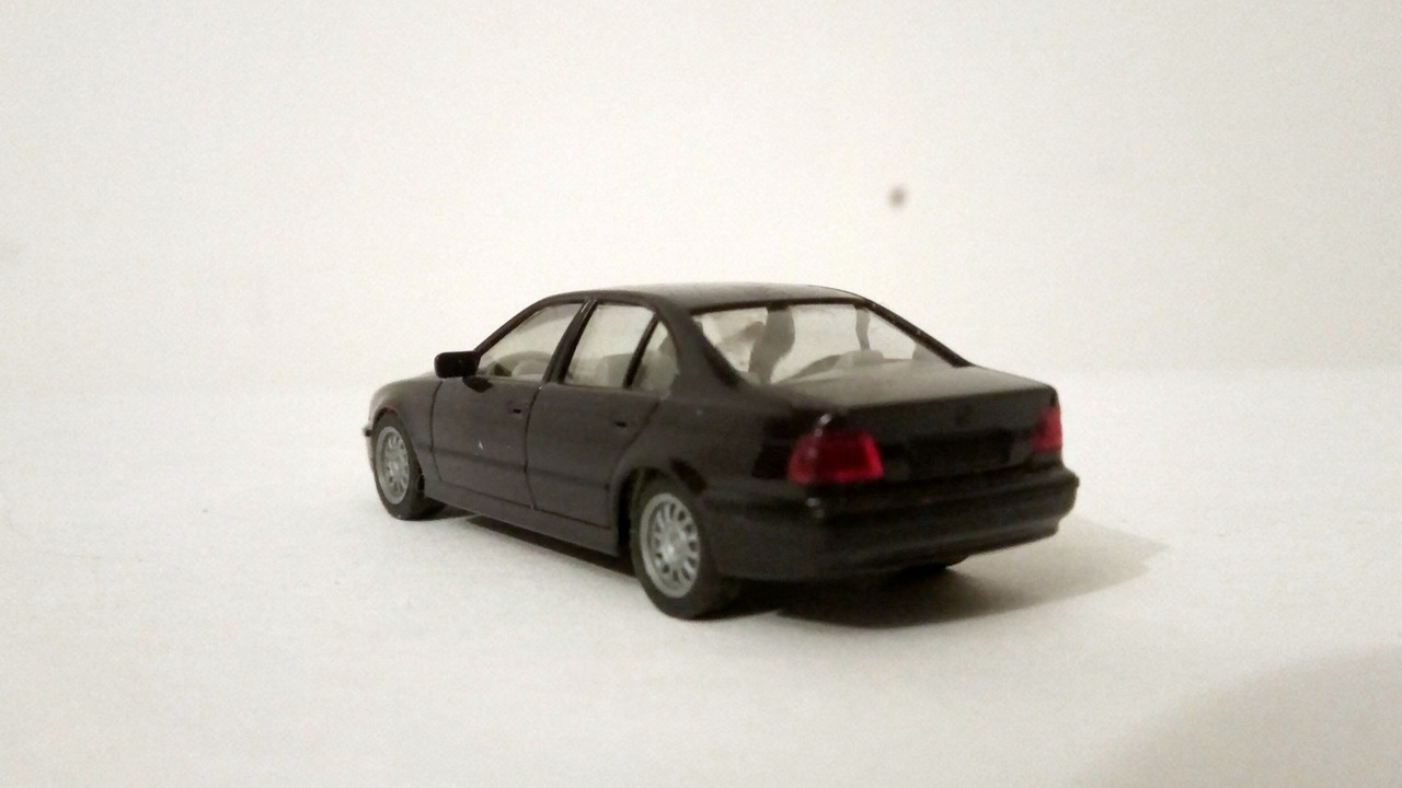Mach (9127)