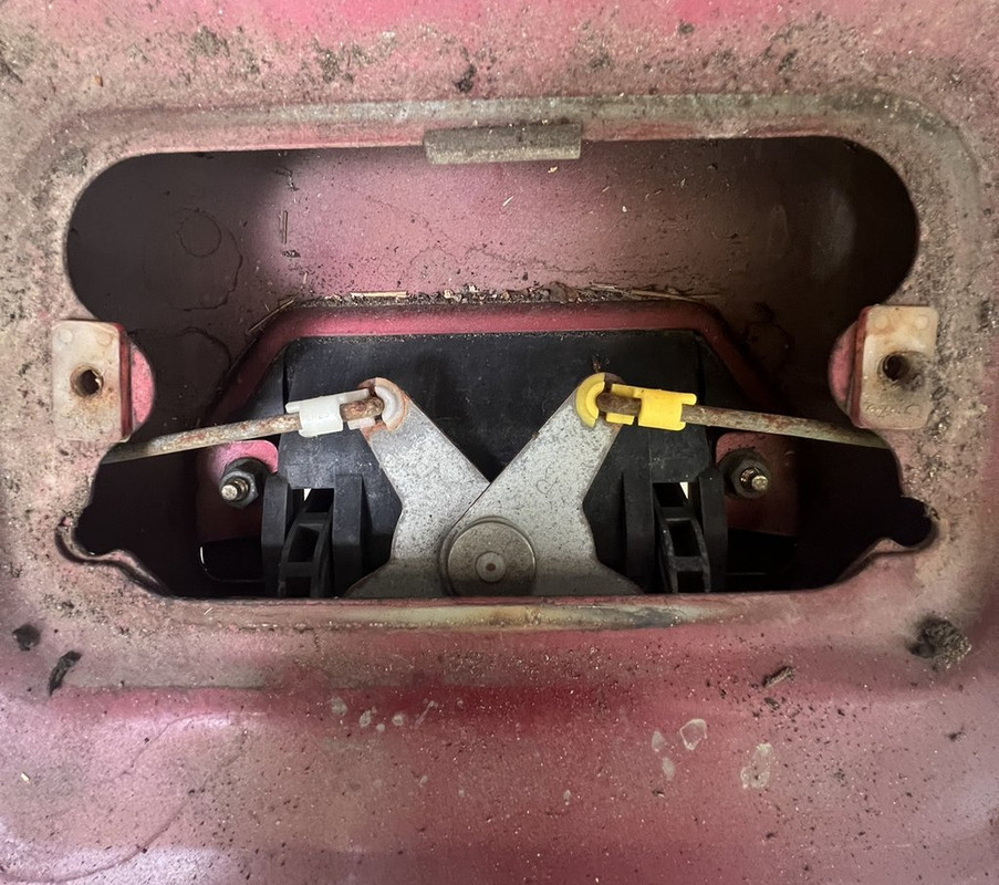 DCF4B11B-7419-421A-BC59-CD9DF9FA3AFF