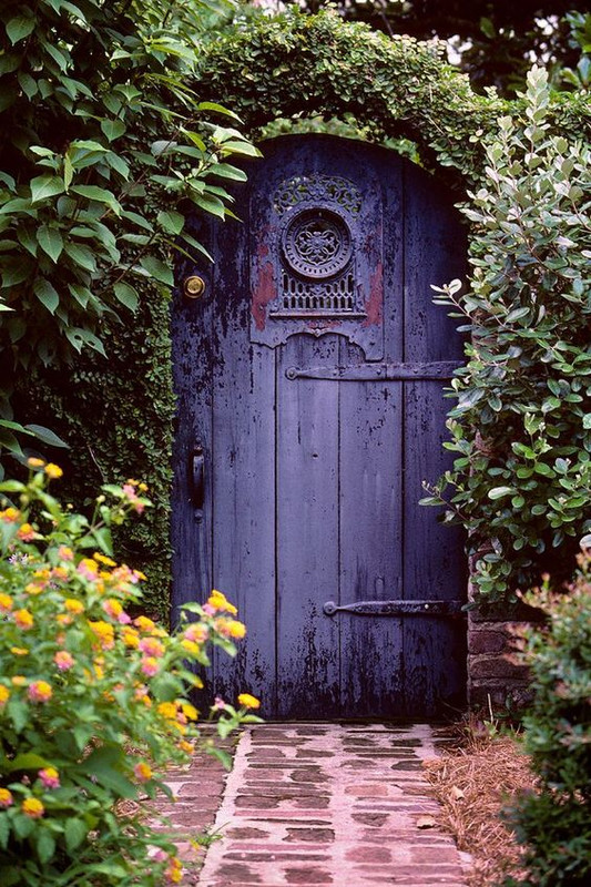 purplelittledoor.jpg