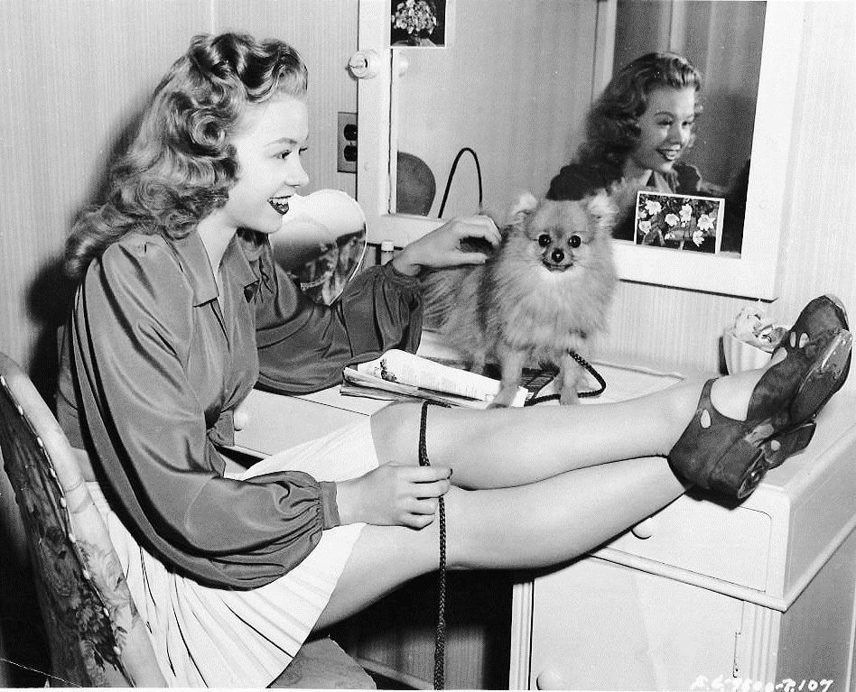 vera-ellen_b45