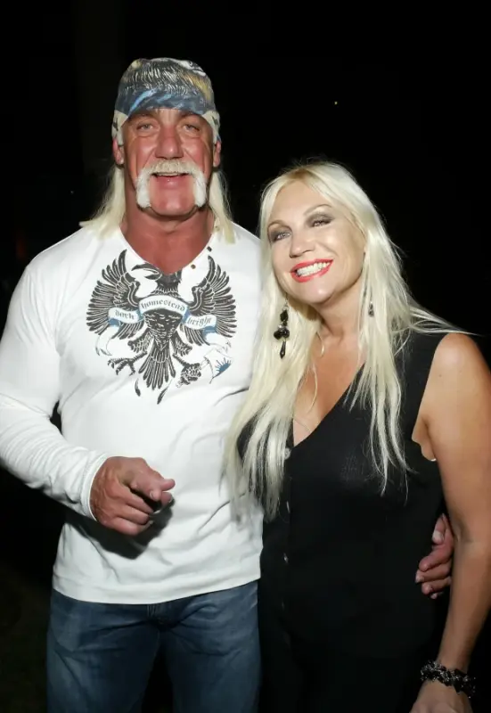 HULK Hogan HULK Hogan