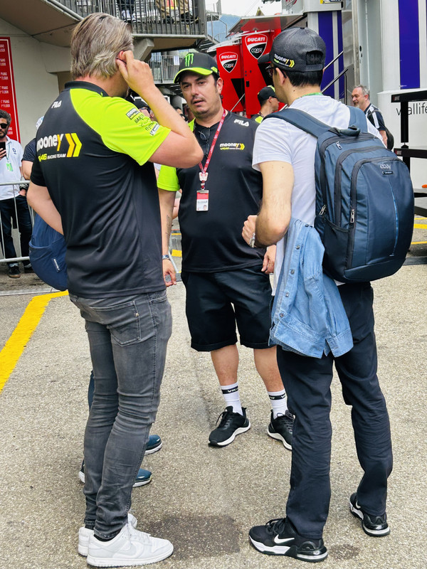 4D160B35-35F2-4BF7-A777-9DB87C8C28AF