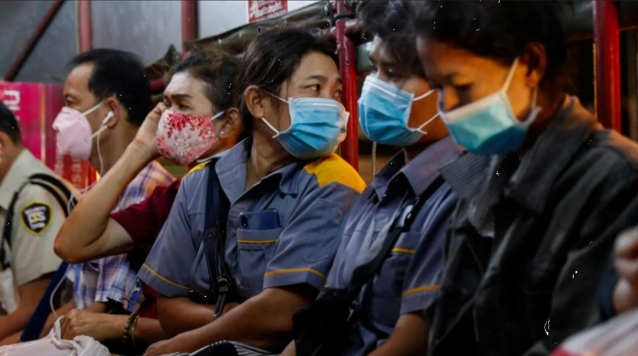 OMS dice a China regresar al distanciamiento social y al uso de cubrebocas