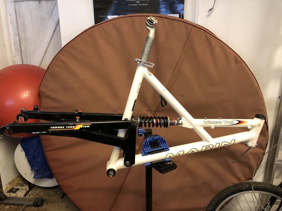 15135165-D40A-445B-9D62-68BEAAA47F3E