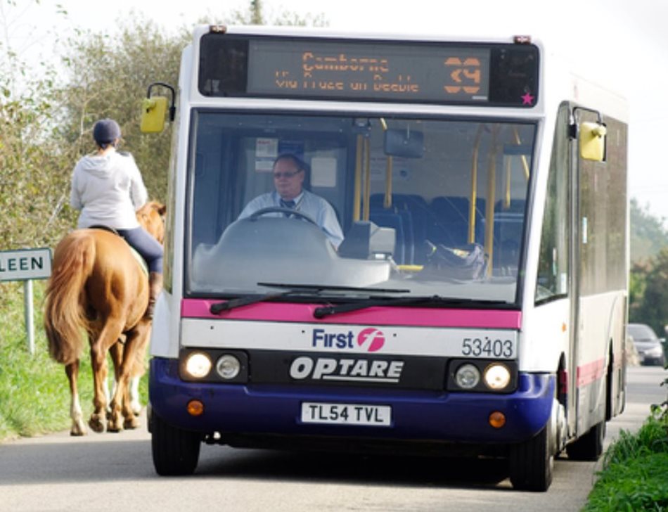 https://i.postimg.cc/DzZh2Vp4/imge60373087f02695bb6ce08f637cd8851.jpg
