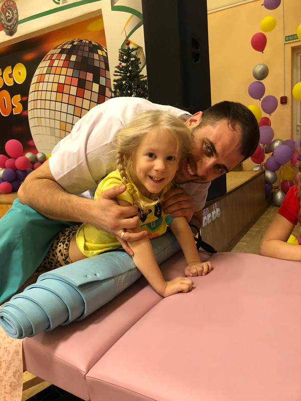 9F5914B1-4517-413B-A9B6-80A91115E0A7